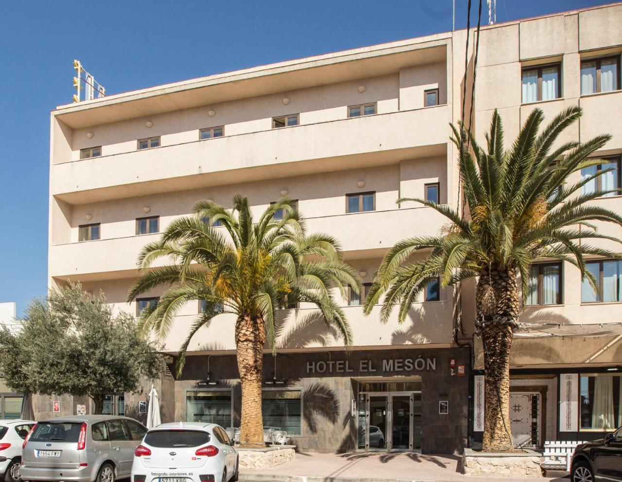Hotel El Meson Torrijos Luaran gambar